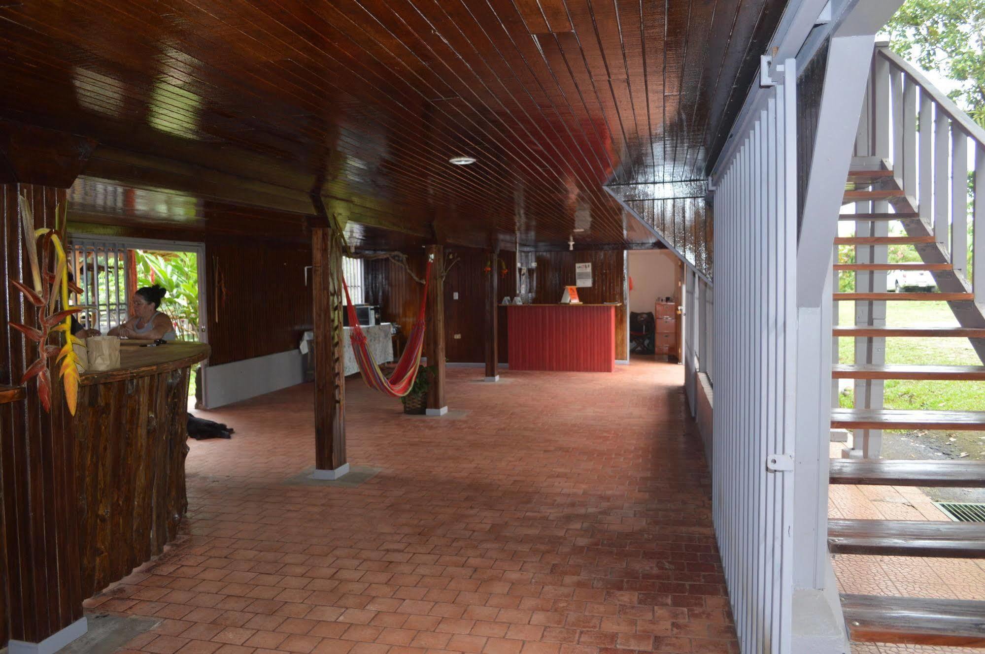 Islas Del Rio Hostel Tirimbina 外观 照片