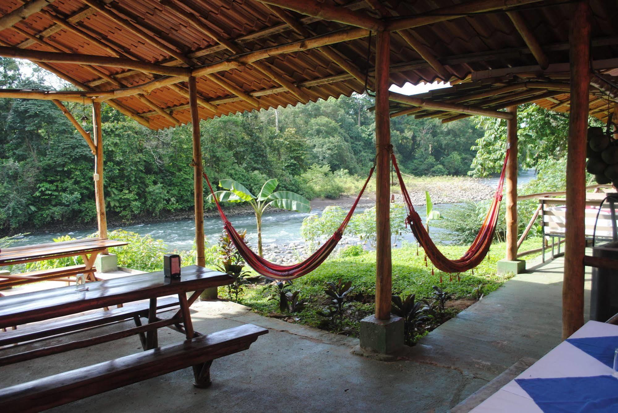 Islas Del Rio Hostel Tirimbina 外观 照片