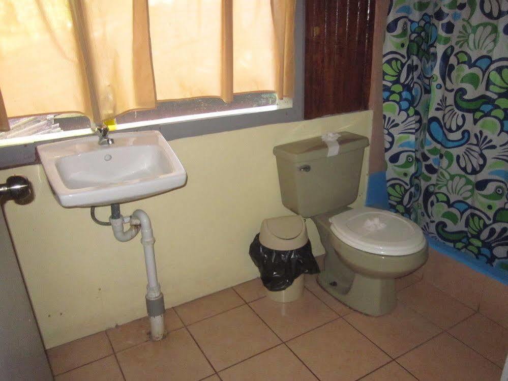 Islas Del Rio Hostel Tirimbina 外观 照片